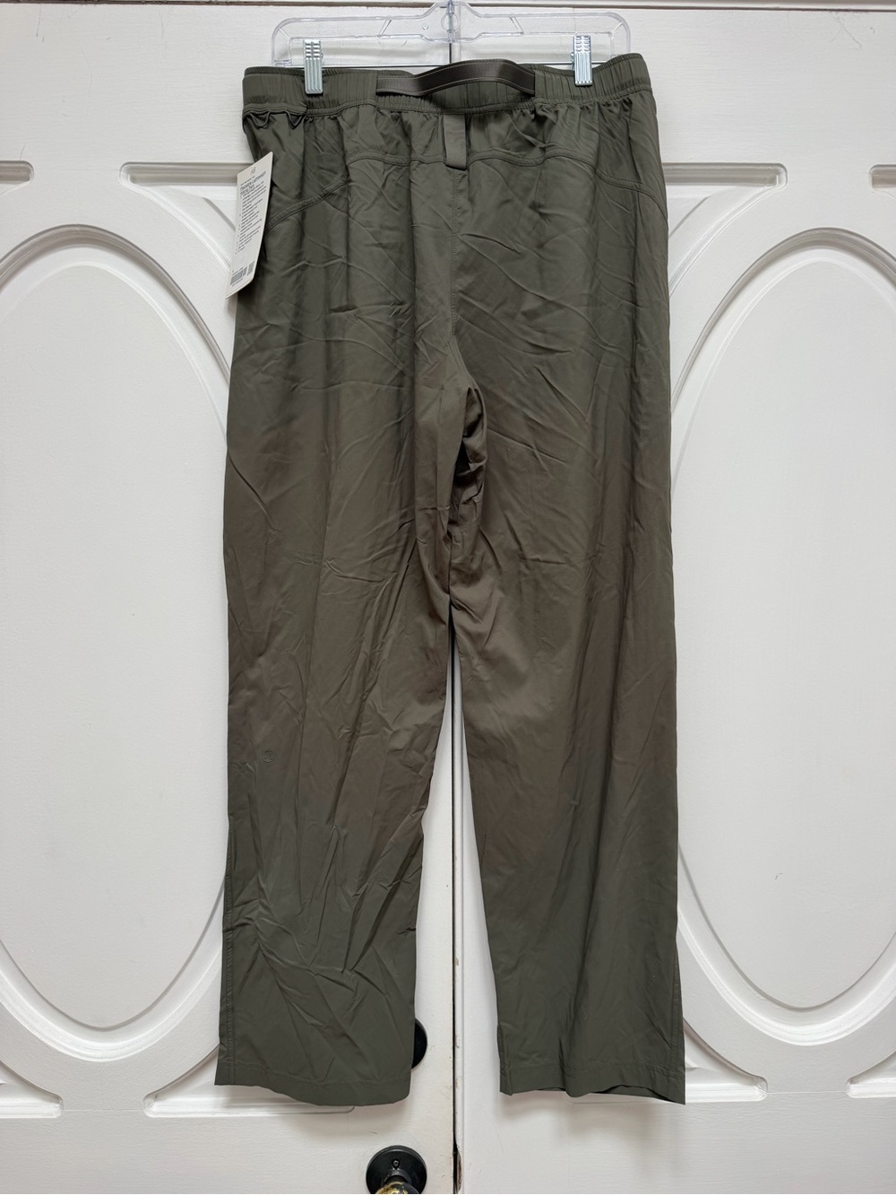 lululemon athletica Olive Green Track Pants with Integrated Belt - Picture 5 of 6